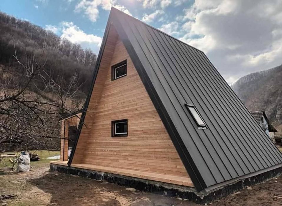 vând cabane tip A