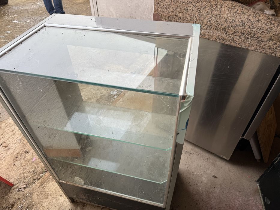 Corp vitrina/dulap sticla