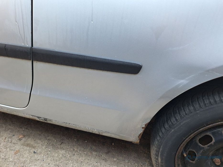 Aripa spate stanga VOLKSWAGEN POLO 9N_ 2001 - 2009