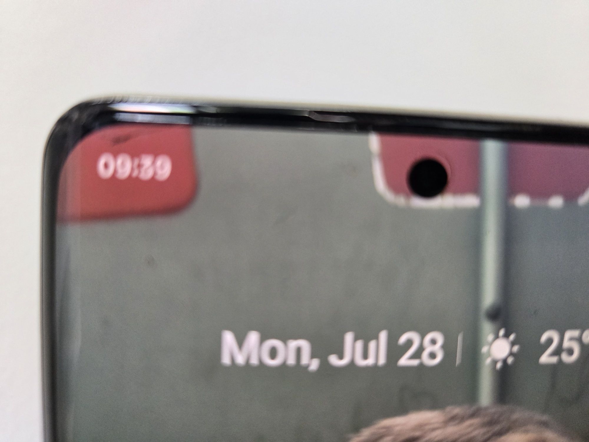 Продавам Realme 12 Pro Plus 512/12
