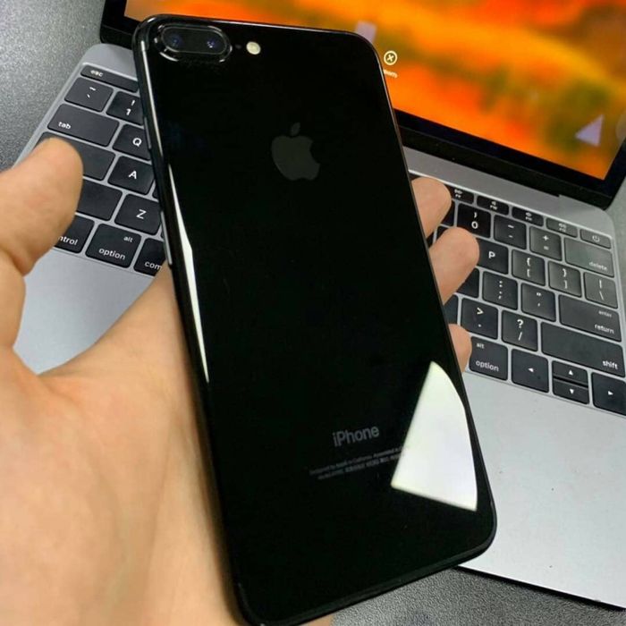 Iphone 7 Plus 256gb ideal srochna sotiladi