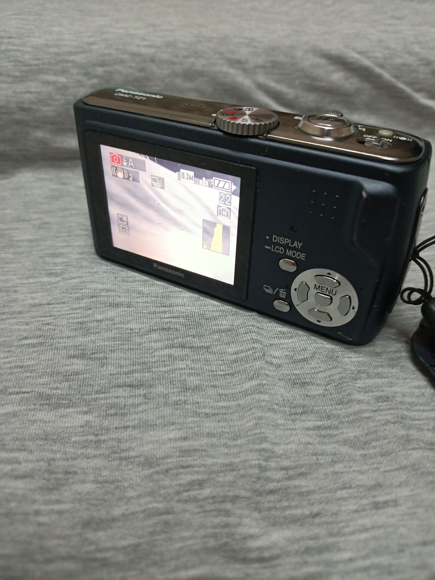 Aparat foto Panasonic DMC-TZ1 impecabil și perfect funcțional