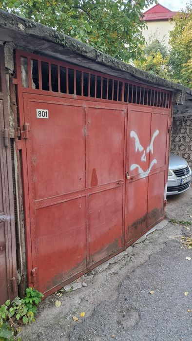 Usi de garaj fara rugina!