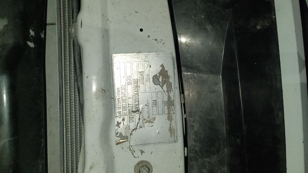 Срочна сотилади Nexia 2 
Йили 2014 простой сонс гибрид
Метан бор 100 т