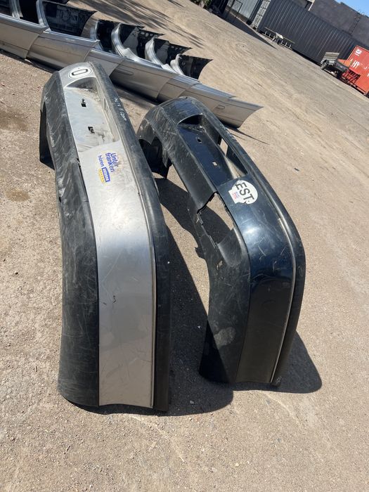 Задний бампер на Опель омега Б оригинал