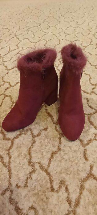 Дамски боти велур