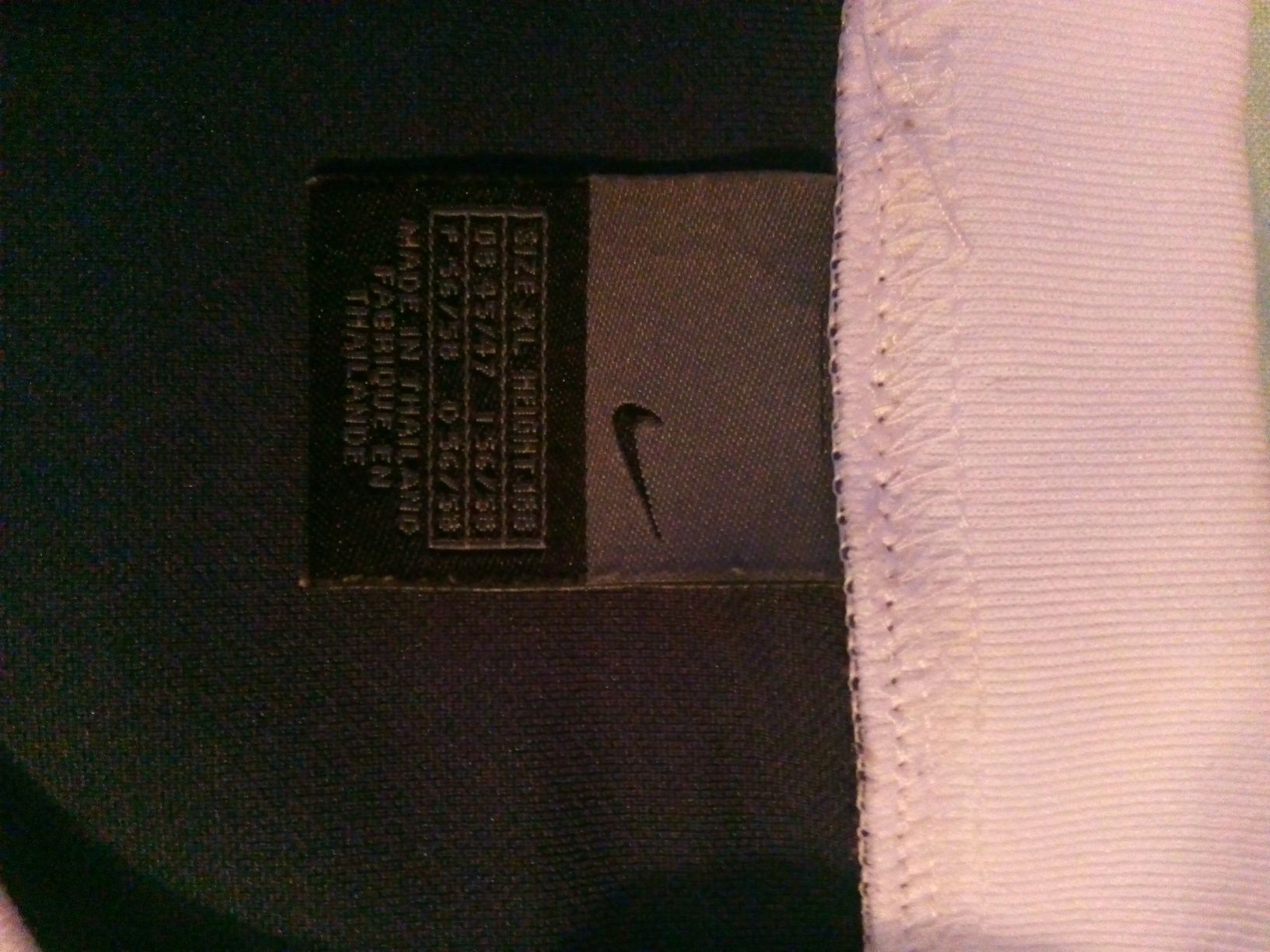 Bluza subțire Nike 100lei