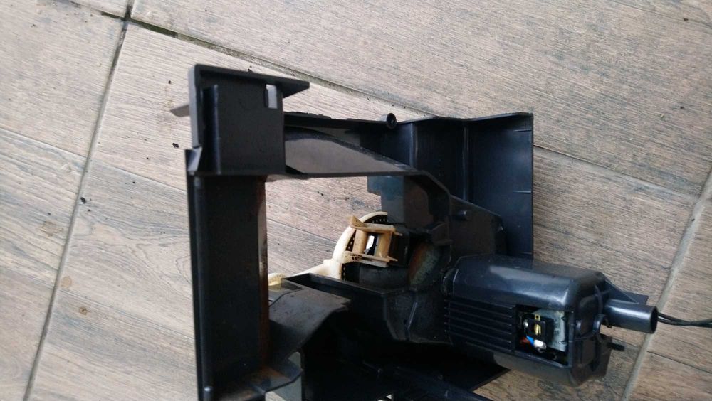 Piese Espressor Krups EA82 model cu cappuccino