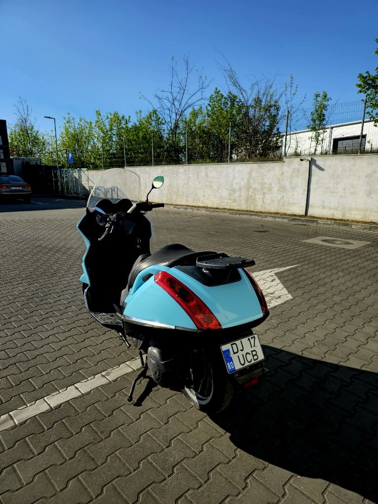 Maxi Scuter înmatriculat RO Aprilia Atlantic 500i Dual CBS 16600km