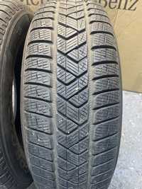 Set 2 anvelope iarna 215/65R16 Pirelli Scorpion Winter 102H