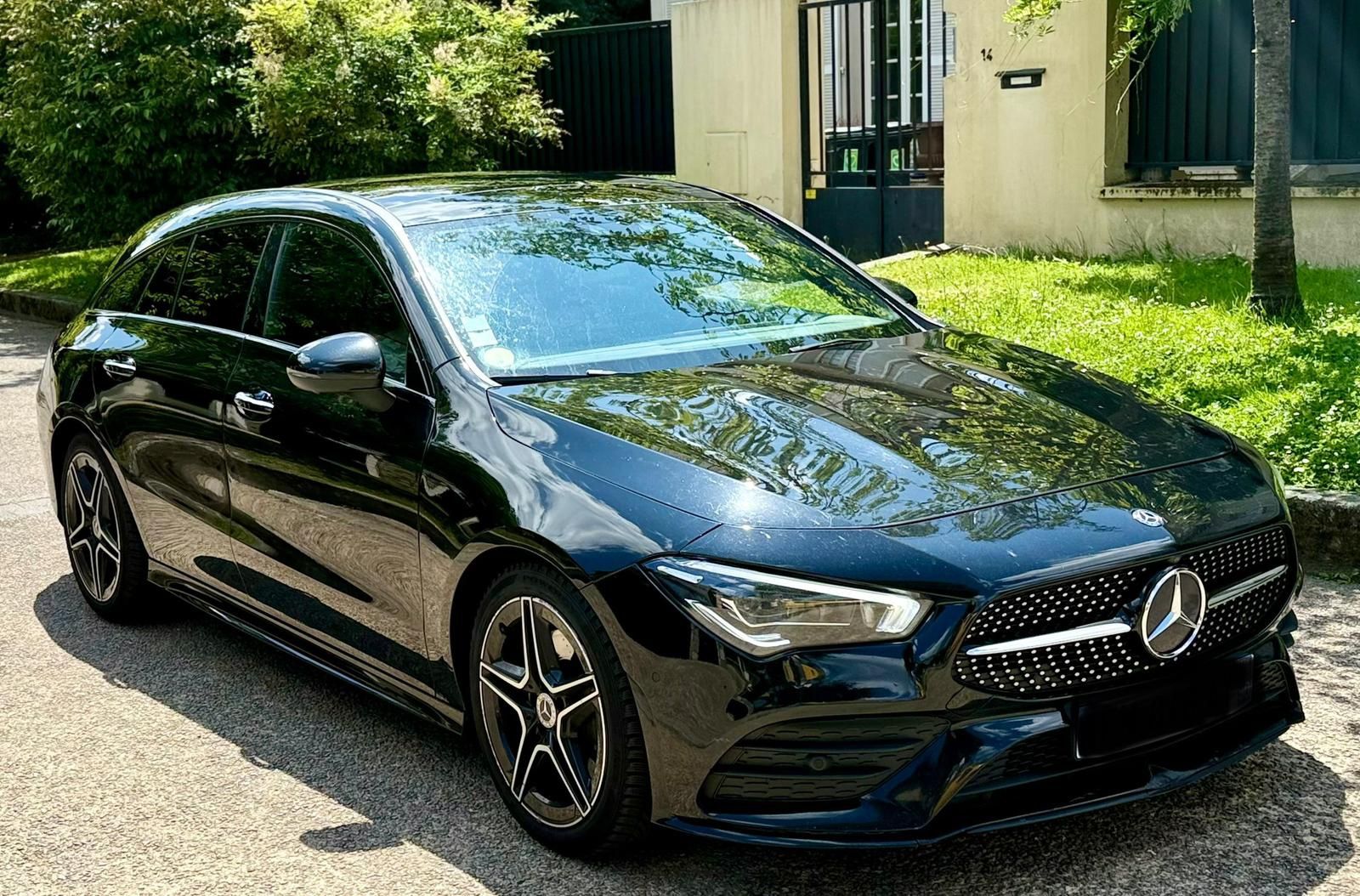 Mercedes CLA 220 CDI – 190 CP pack amg fascination
Pack AMG fascinatio