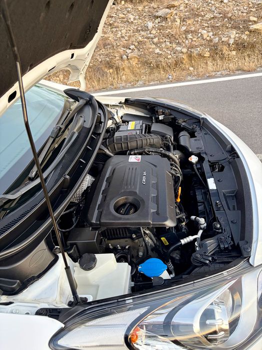 Hyundai I30 1.6 CRDI Blue Drive Автоматик