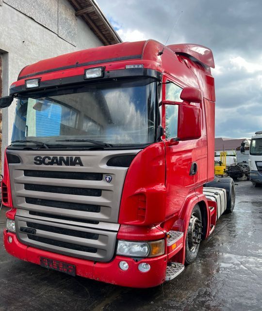 Dezmembrez Scania 480