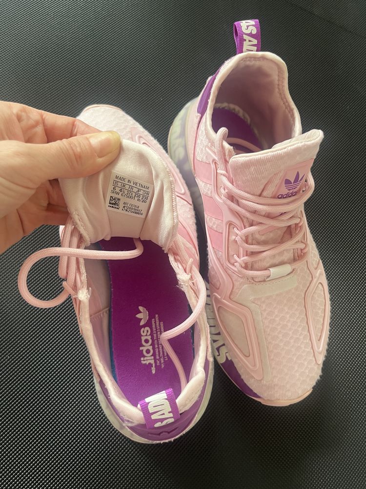 Adidas femei marimea 37,5