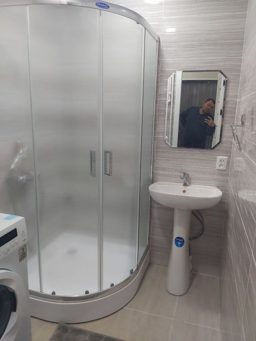 Срочно сотилади. Чиланзар с квартал