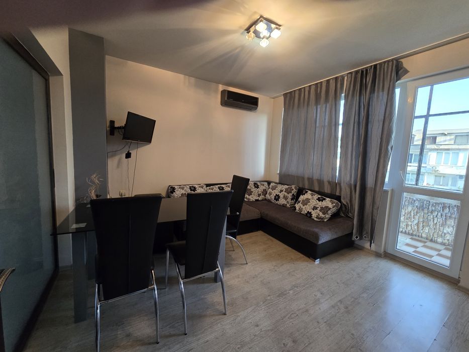 Дава се под наем Четиристаен апартамент в Стара Загора, Опълченски - 100 кв.м за 382.5 € - Снимка #2