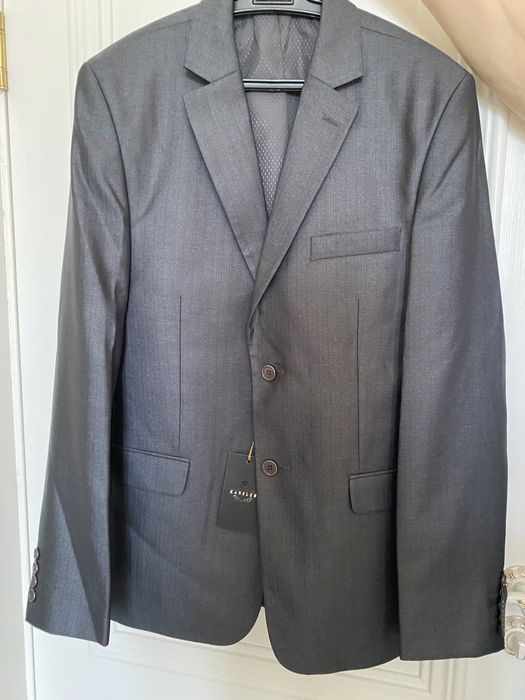 Продам новый мужской костюм фирмы Kansler