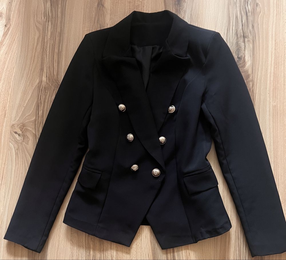Evis черен гащеризон с гол гръб, бански Cliche, сако тип Balmain