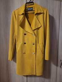 Дамско палто в цвят горчица