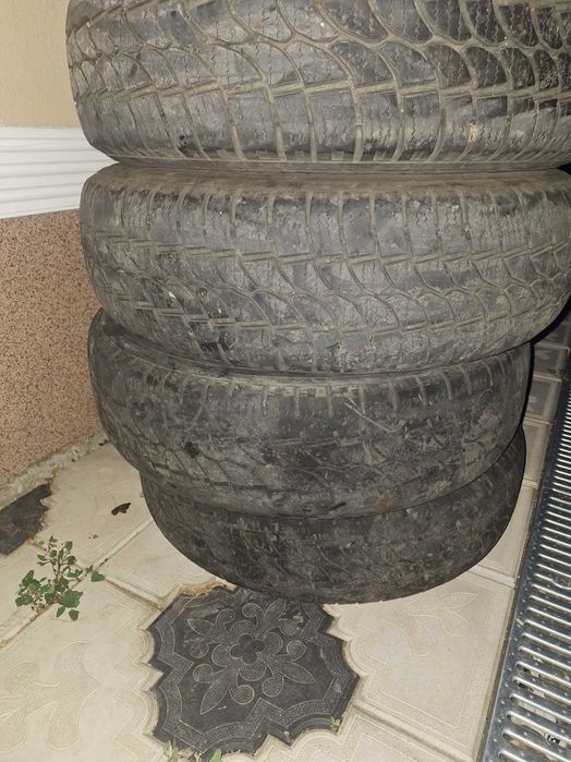 Cauciucuri 215 /75 R16 C