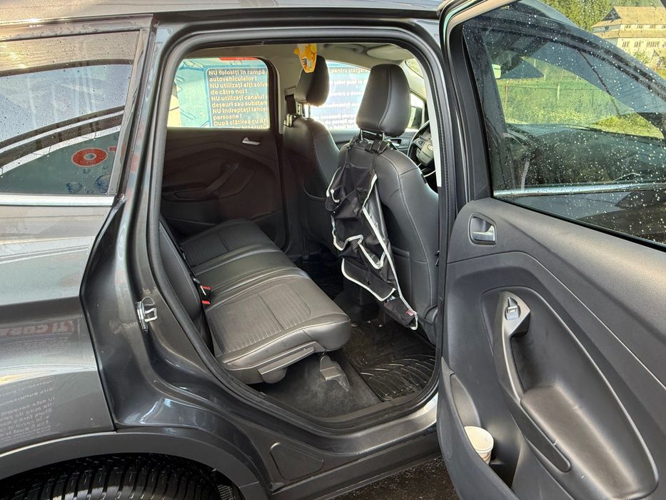 Vând ford kuga 2017