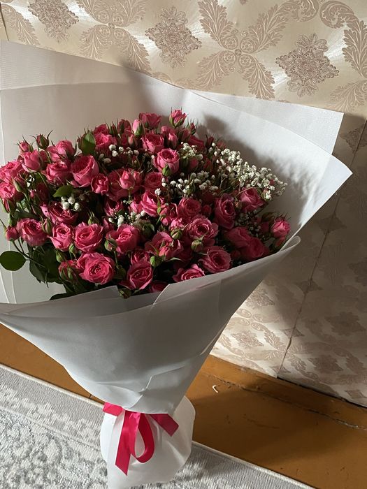 Цветы кустовые розы Уральск