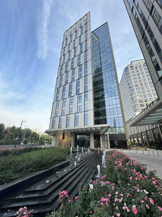 Аренда офиса 97 кв в бизнес центре TRILLIANT Tower 2