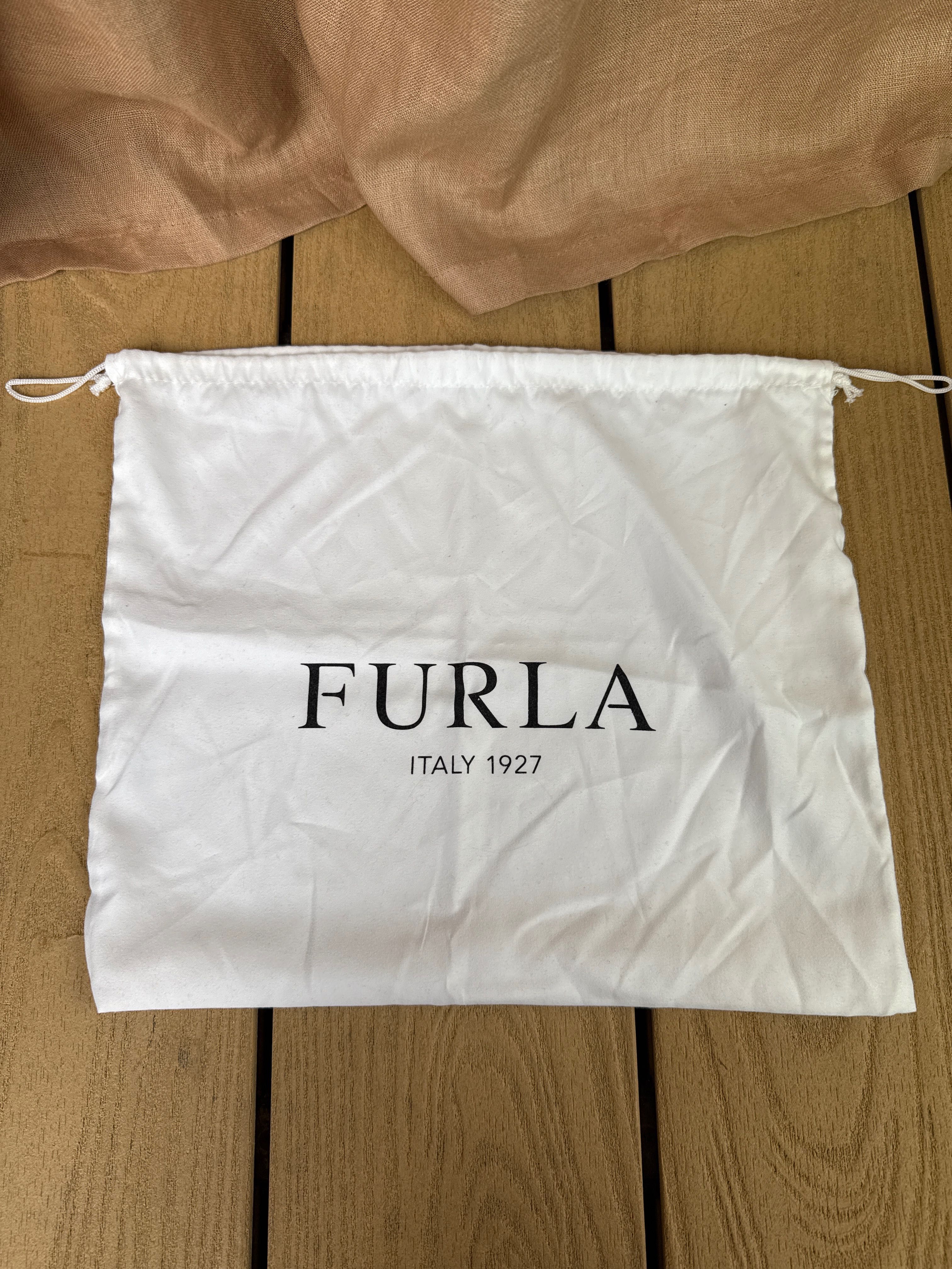 Дамска чанта Furla