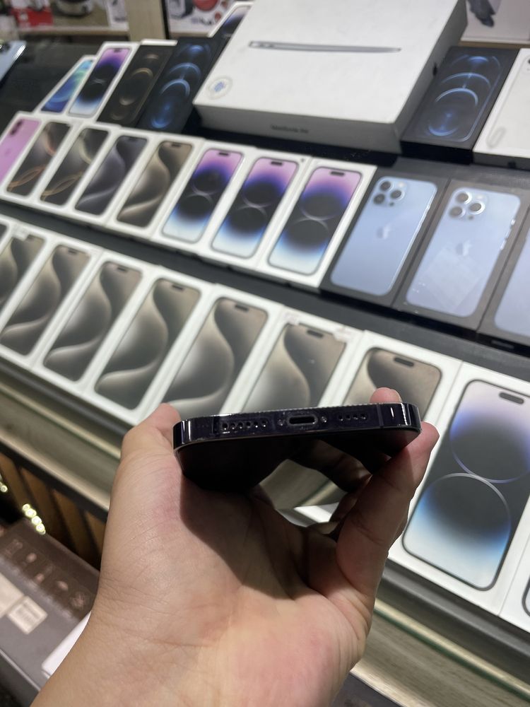iPhone 14 pro Max