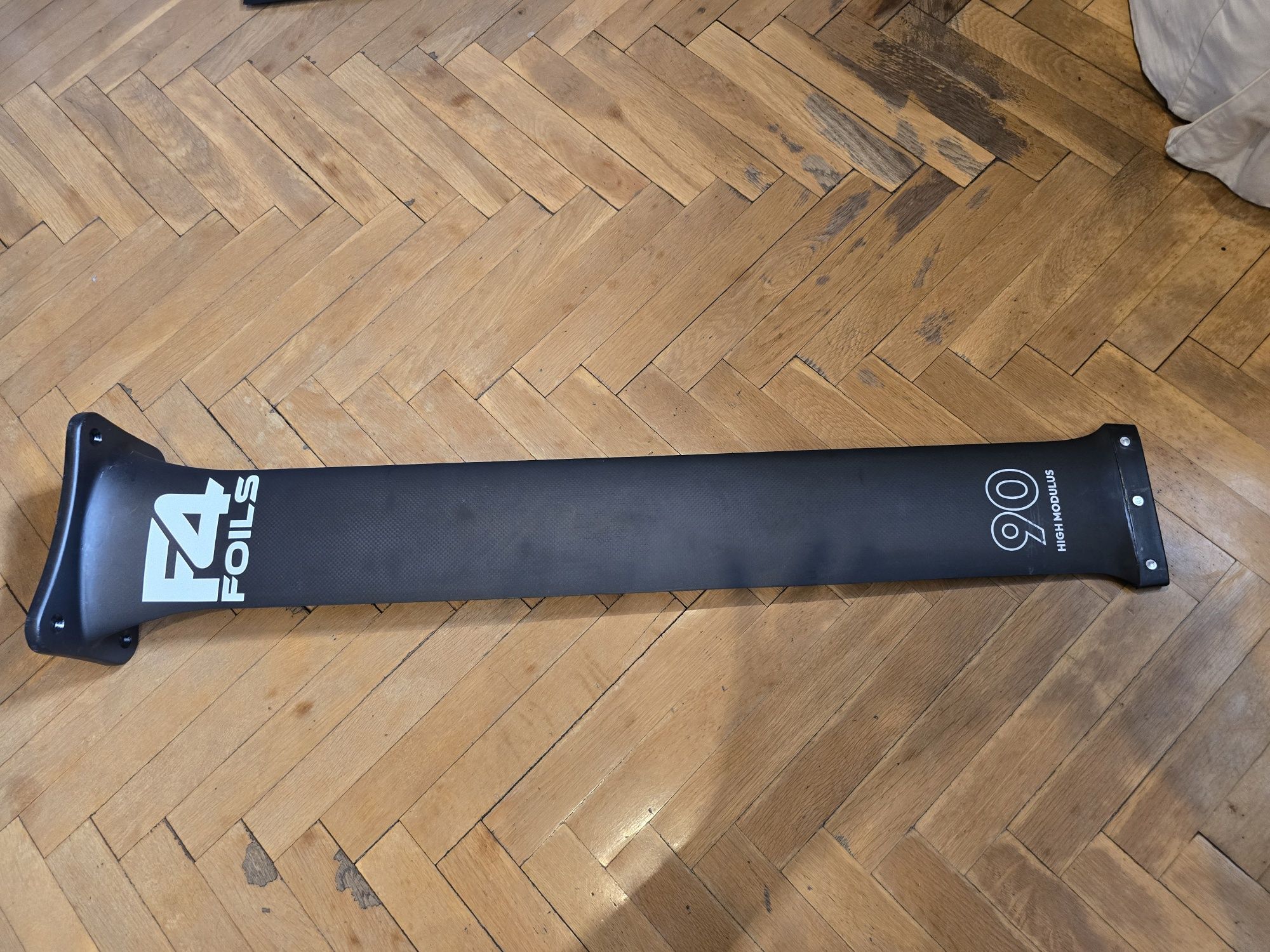 Мачта и крила за wing foil F4 Foils GP George