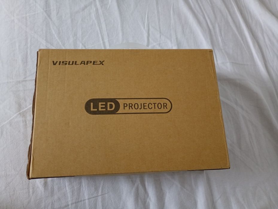 Led proiector NOU/ la cutie