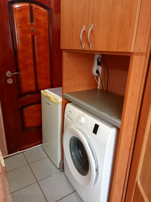 [INCHIRIATA] Închiriez garsoniera în Dej, bloc j80