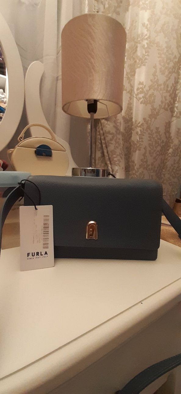 Furla 1927 малък размер