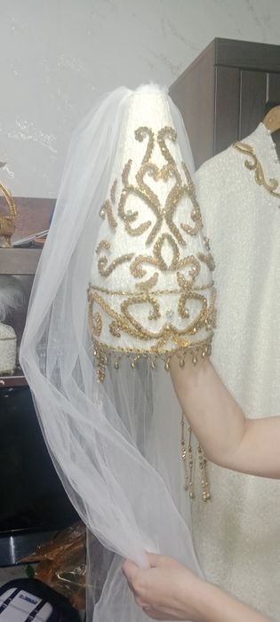 Срочно ұзату көйлек сатылады
