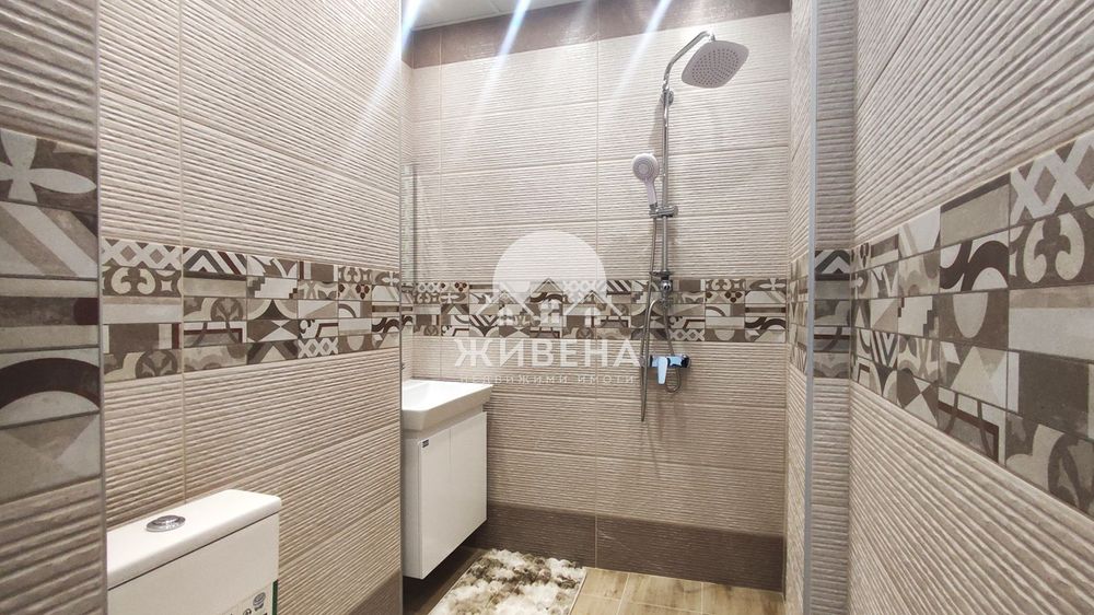 Продава обновен 2-стаен апартамент, кв. Трошево, 53 кв.м