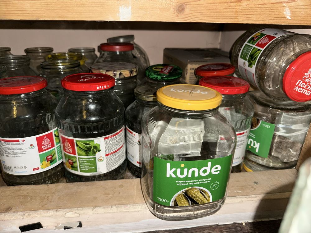 Продам банки разных емкости
