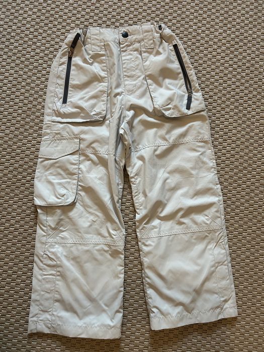 Pantaloni H&M impermeabili / ski / marimea 140