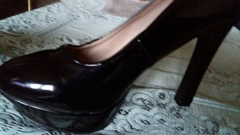 Лачени на платформа- 39н БIANCO-36н Tamaris 38н