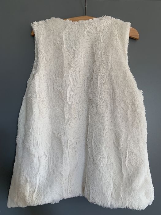 Зимен пухен елек за момиченце 9-10 години