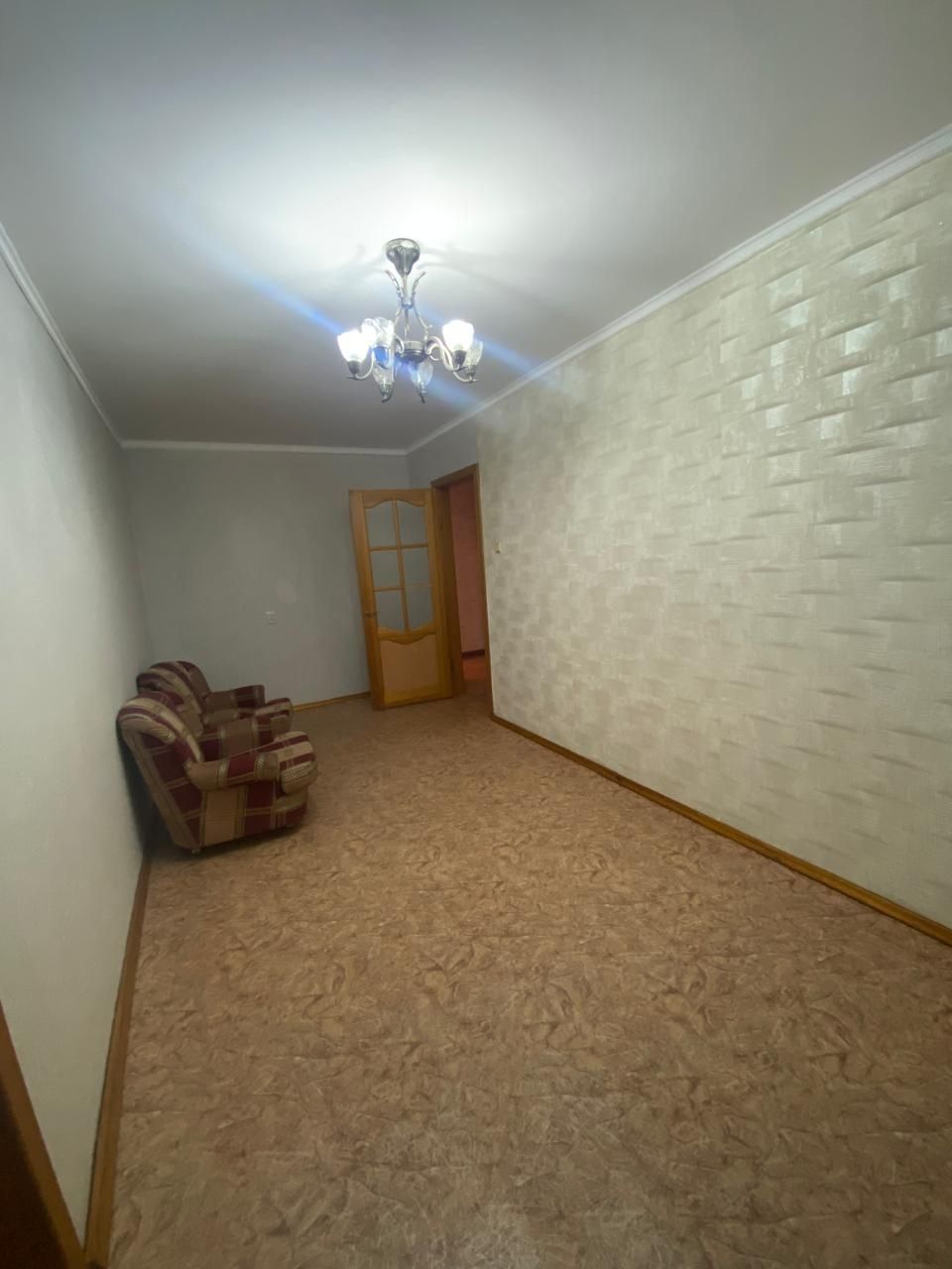 Продам 4х комнатную квартиру на 19 мкр