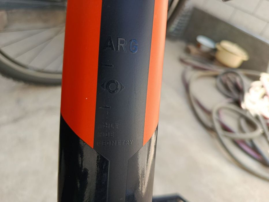 Продам велосипед CUBE AIM SL.