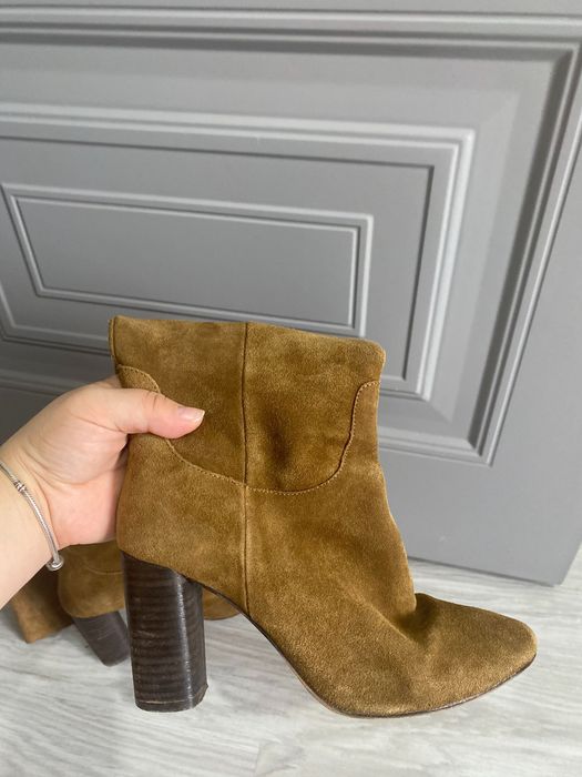 Женская обувь 38 размер замша