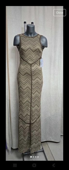 Rochie Guess, noua cu eticheta