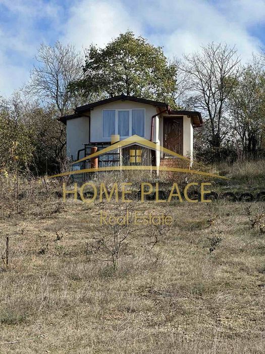 Малка къща с парцел в м-ст Боровец-Север