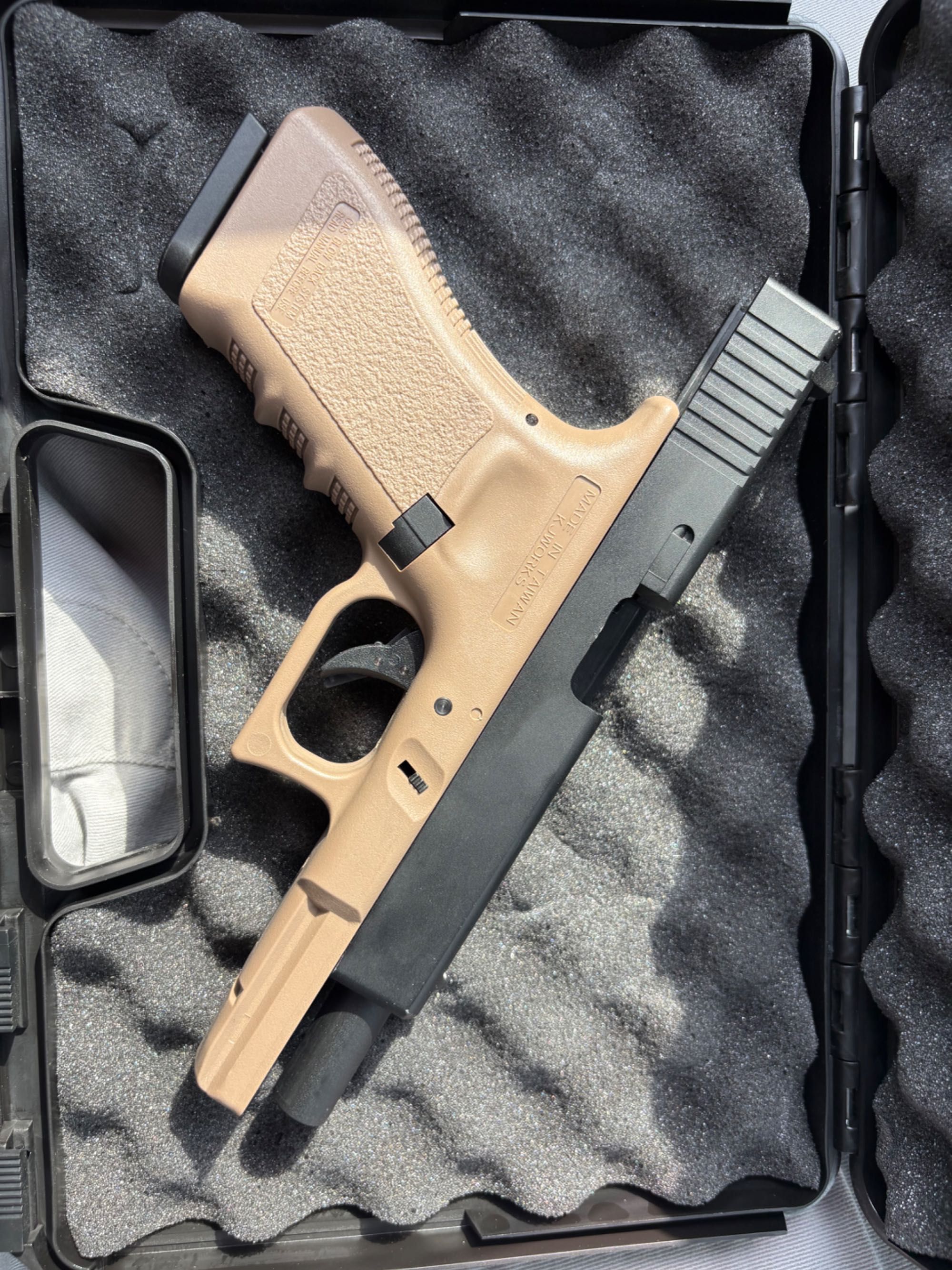 Айрсофт пистолет 1911 WE Hi capa и KJ glock 19