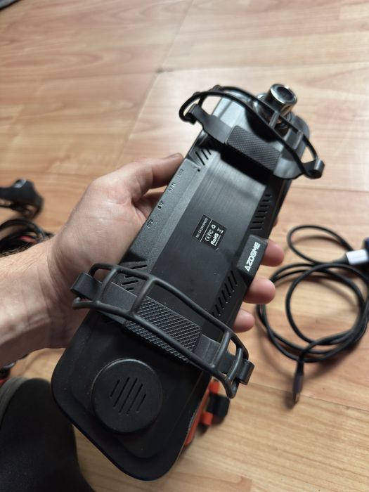 Mirror dash cam 2.5K + rear camera 1080P AZDOME 11.8 inch touchscreen