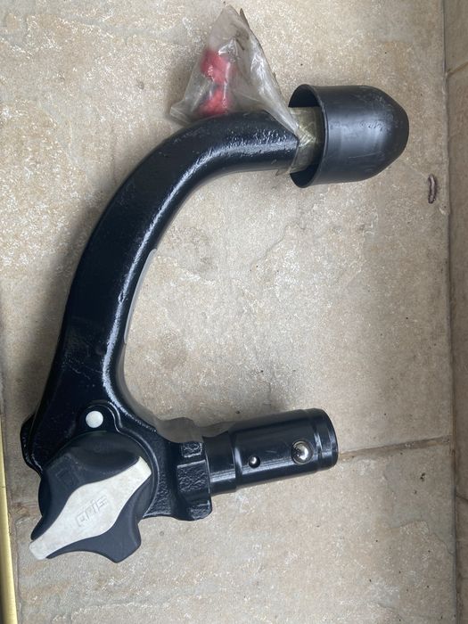 Теглич за Опел Зафира В