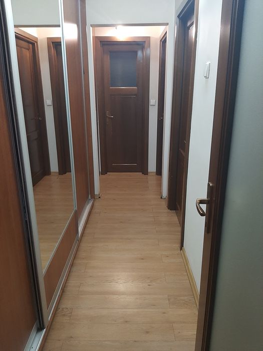 Apartament 3 camere de vanzare in zona Rovine-Craiova