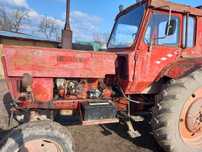 Vând tractor Belarus de 80