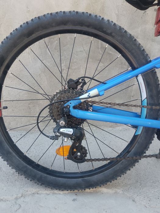 Bicicletă CUBE acid Race albastră